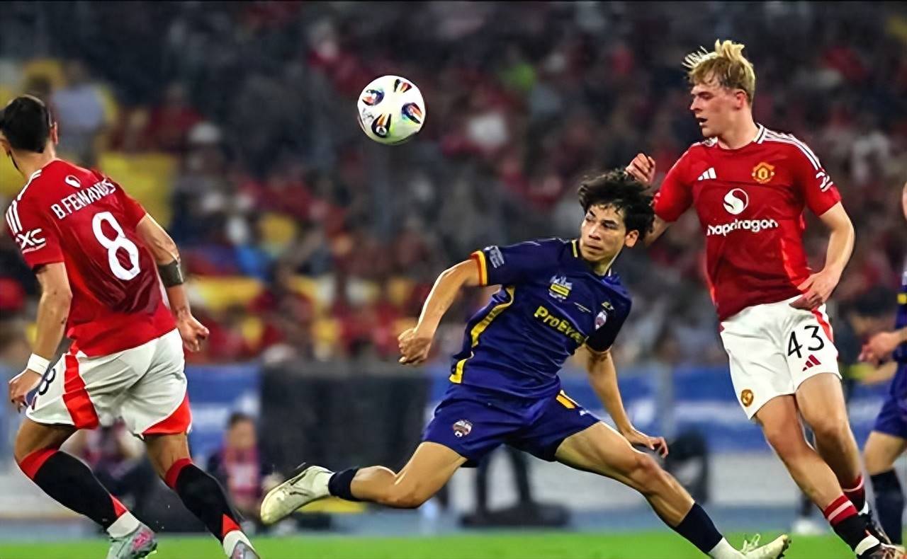 曼联主场不敌卡迪夫，遭遇失利