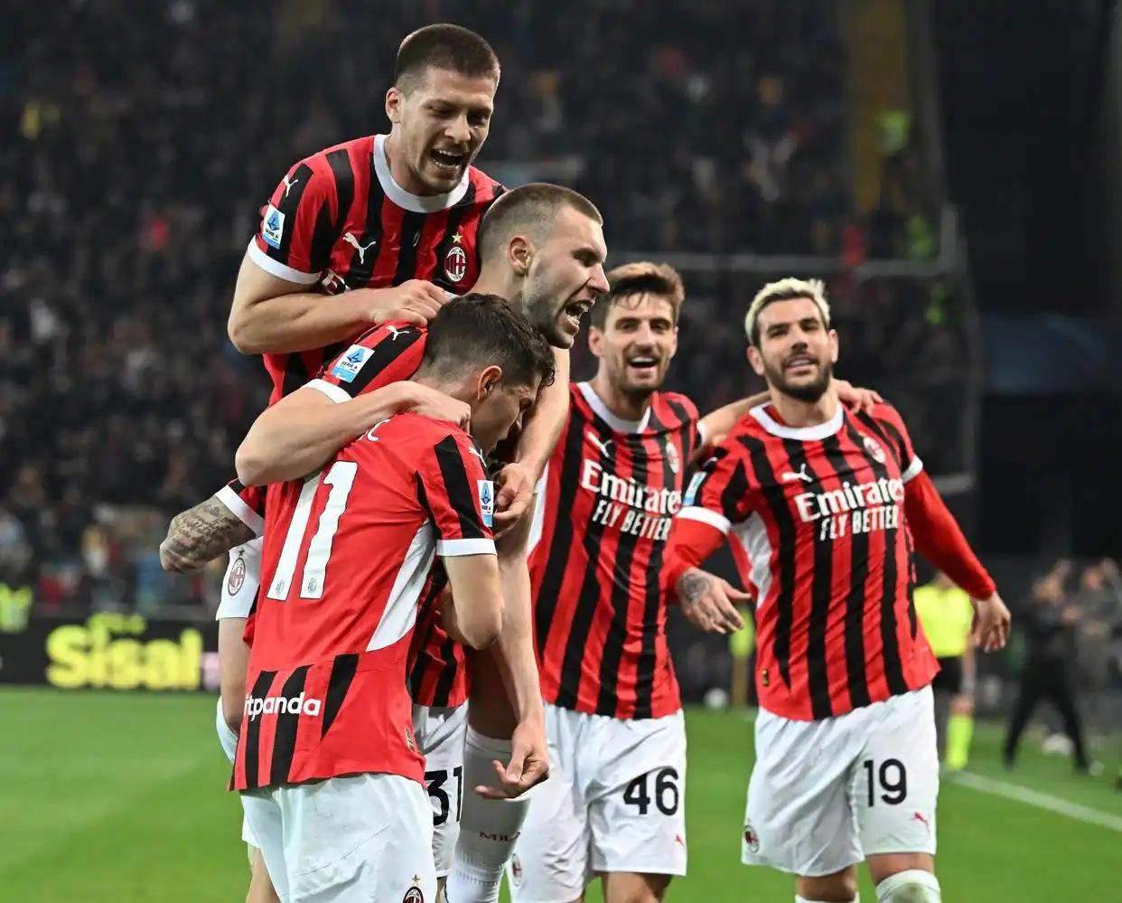 乌迪内斯中场球员接受赛季总结采访感慨艰辛