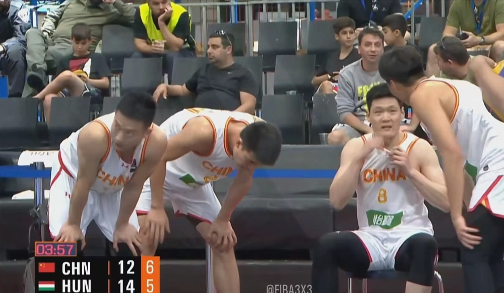 英格兰战平匈牙利,惜败领先优势 英格兰战平匈牙利,惜败领先优势