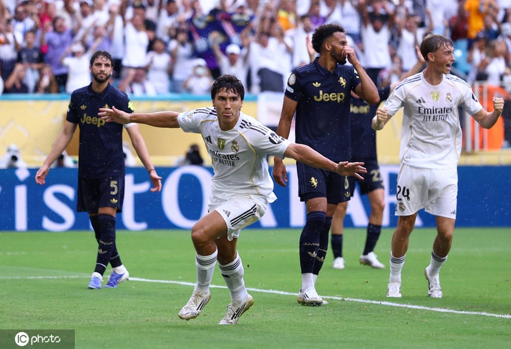 尤文图斯力克马德里竞技，晋级欧冠决赛