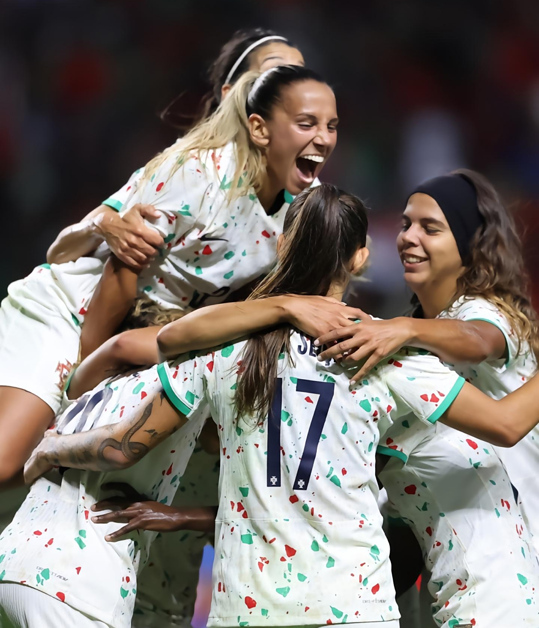 澳洲女足赛事携手葡萄牙,对战激烈 澳洲女足赛事携手葡萄牙,对战激烈