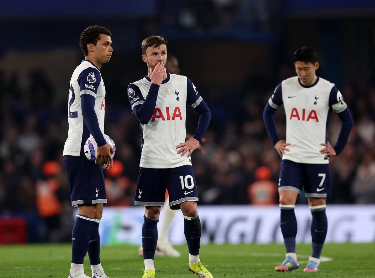 切尔西胜利,英超冠军争夺形势白热化的简单介绍