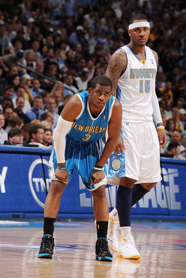 猛龙客场战胜黄蜂，连胜纪录达十一场