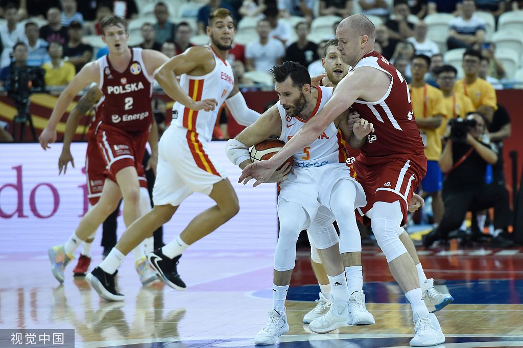 波兰轻取巴西，戈麦斯统治全场的简单介绍